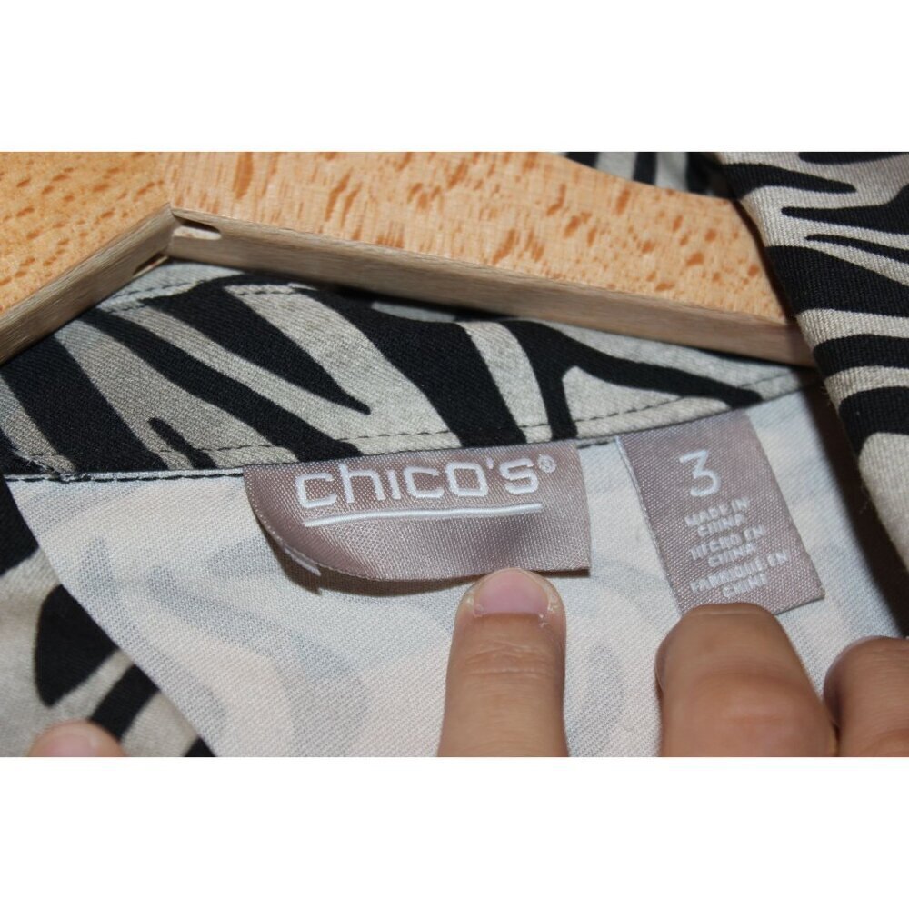 Chicos Zebra Print Button-Up Jacket Size 3x Women… - image 4